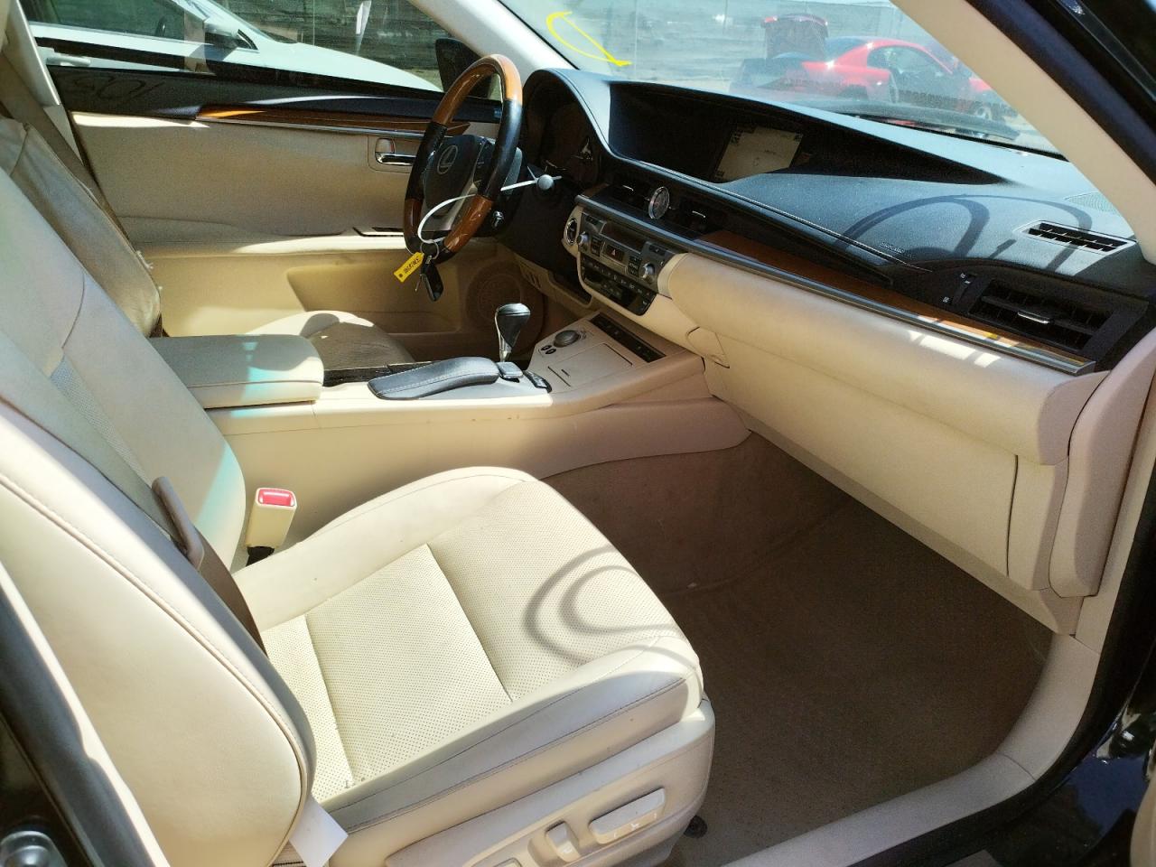 صورة رقم 5 من المزاد - 2015 LEXUS ES 300H مع VIN JTHBW1GG7F2096043