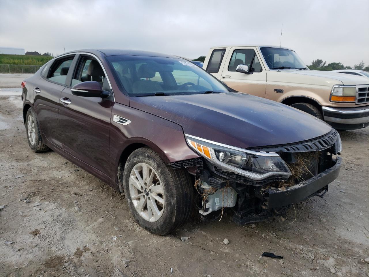 KIA OPTIMA LX 2016 with VIN 5XXGT4L31GG018776 - Photo from auction