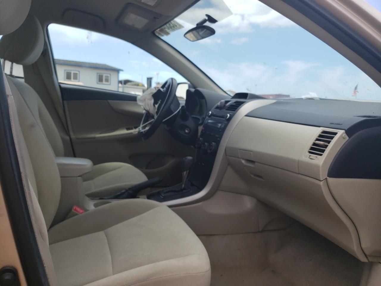 Photo 5 from auction – 2012 TOYOTA COROLLA BA with VIN 2T1BU4EEXCC813820