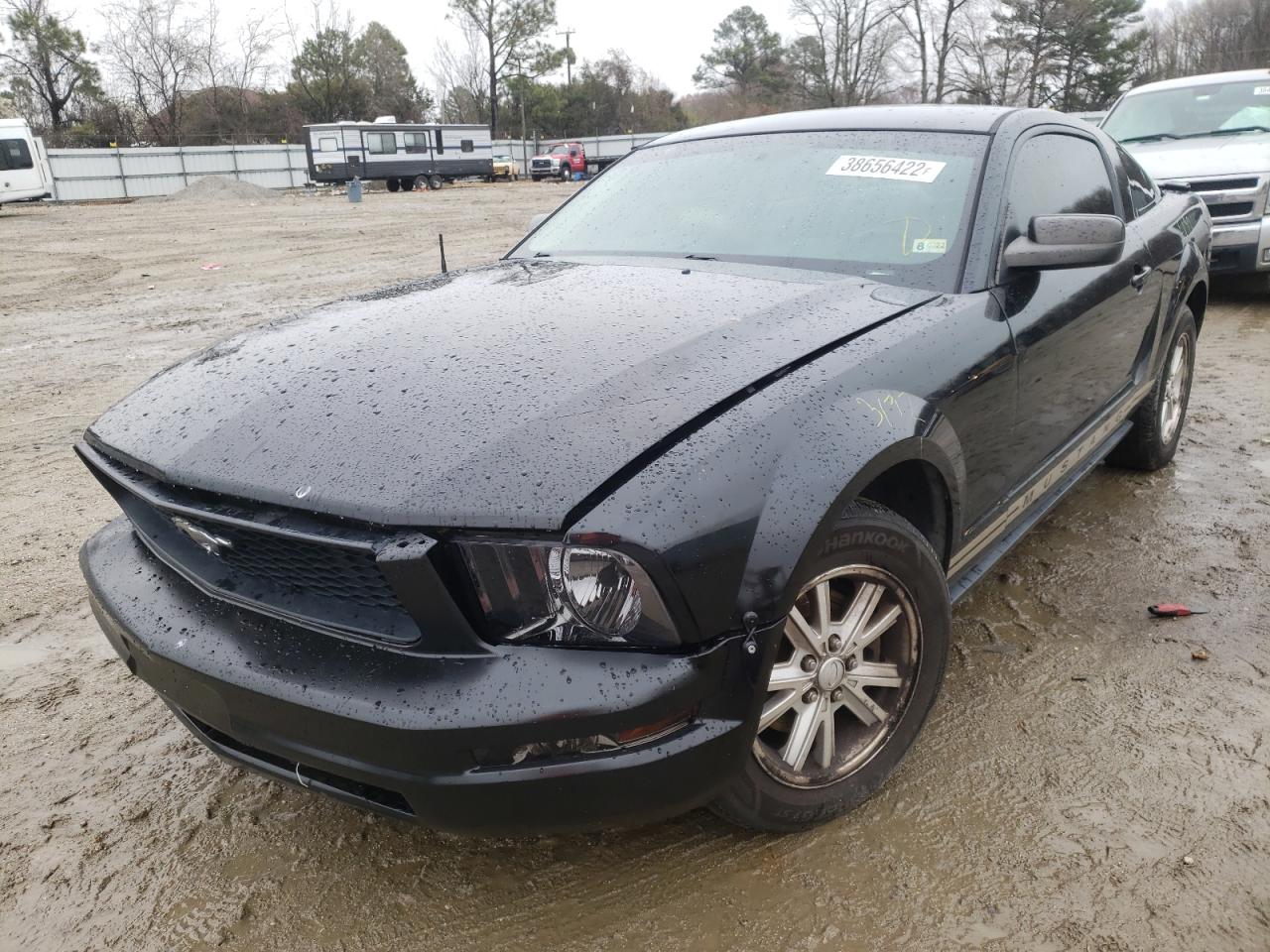 Photo 2 from auction – 2008 FORD MUSTANG with VIN 1ZVHT80N585112261