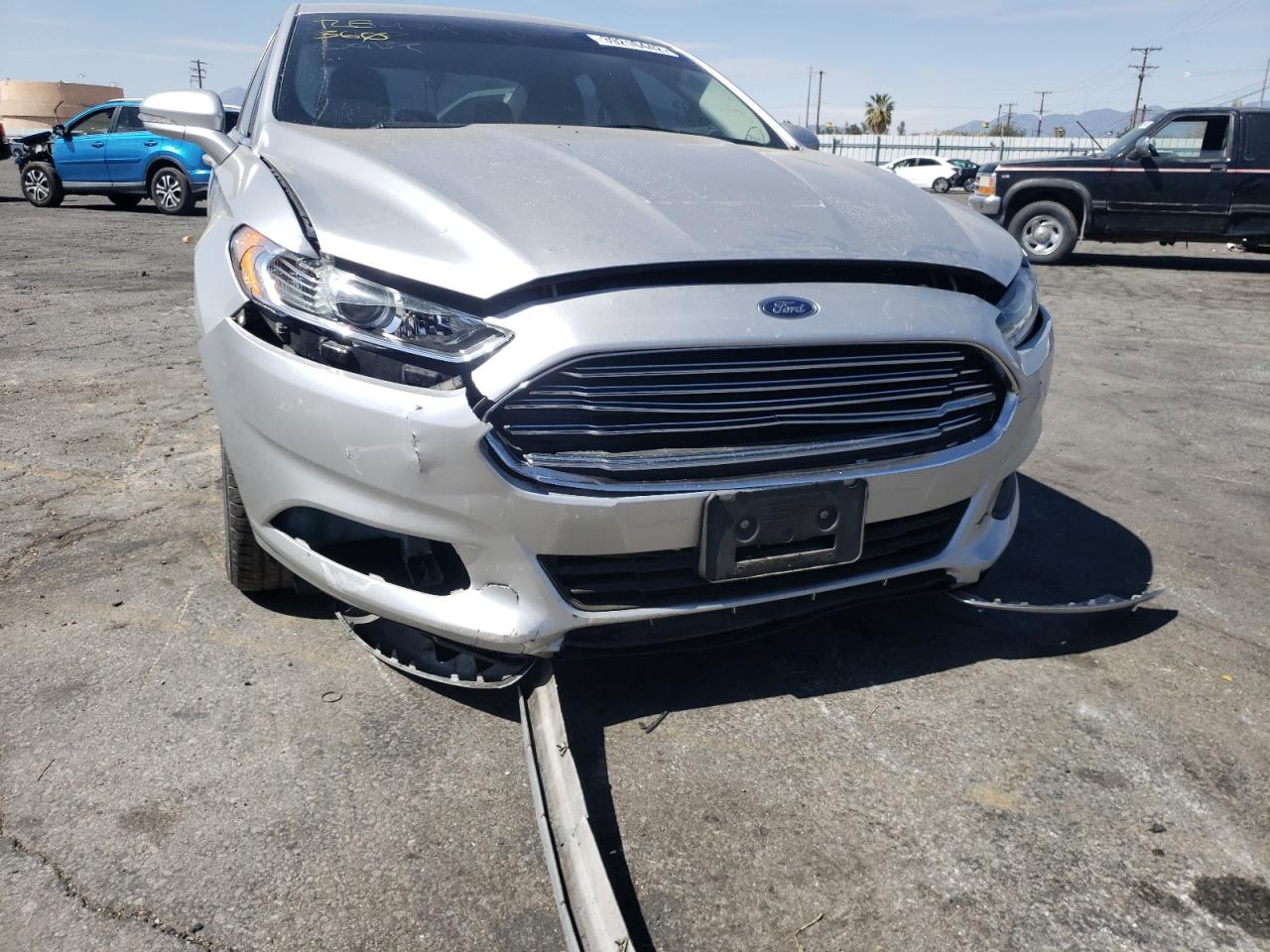 Photo 18 from auction – 2016 FORD FUSION SE with VIN 3FA6P0HD4GR332665