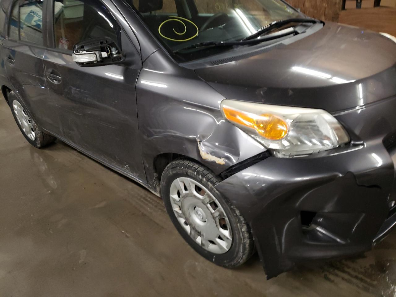 Photo 9 from auction – 2009 TOYOTA SCION XD with VIN JTKKU10429J046290