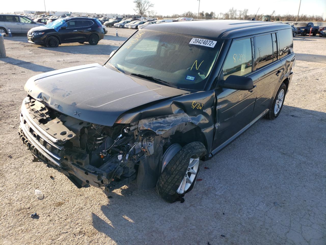 Photo 2 from auction – 2018 FORD FLEX SE with VIN 2FMGK5B86JBA13145