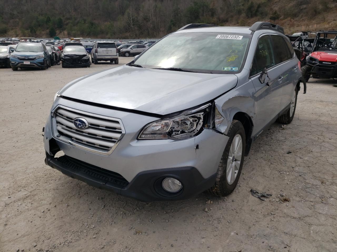 Снимка 2 от търг – 2016 SUBARU OUTBACK 2. с VIN 4S4BSAHC7G3330293