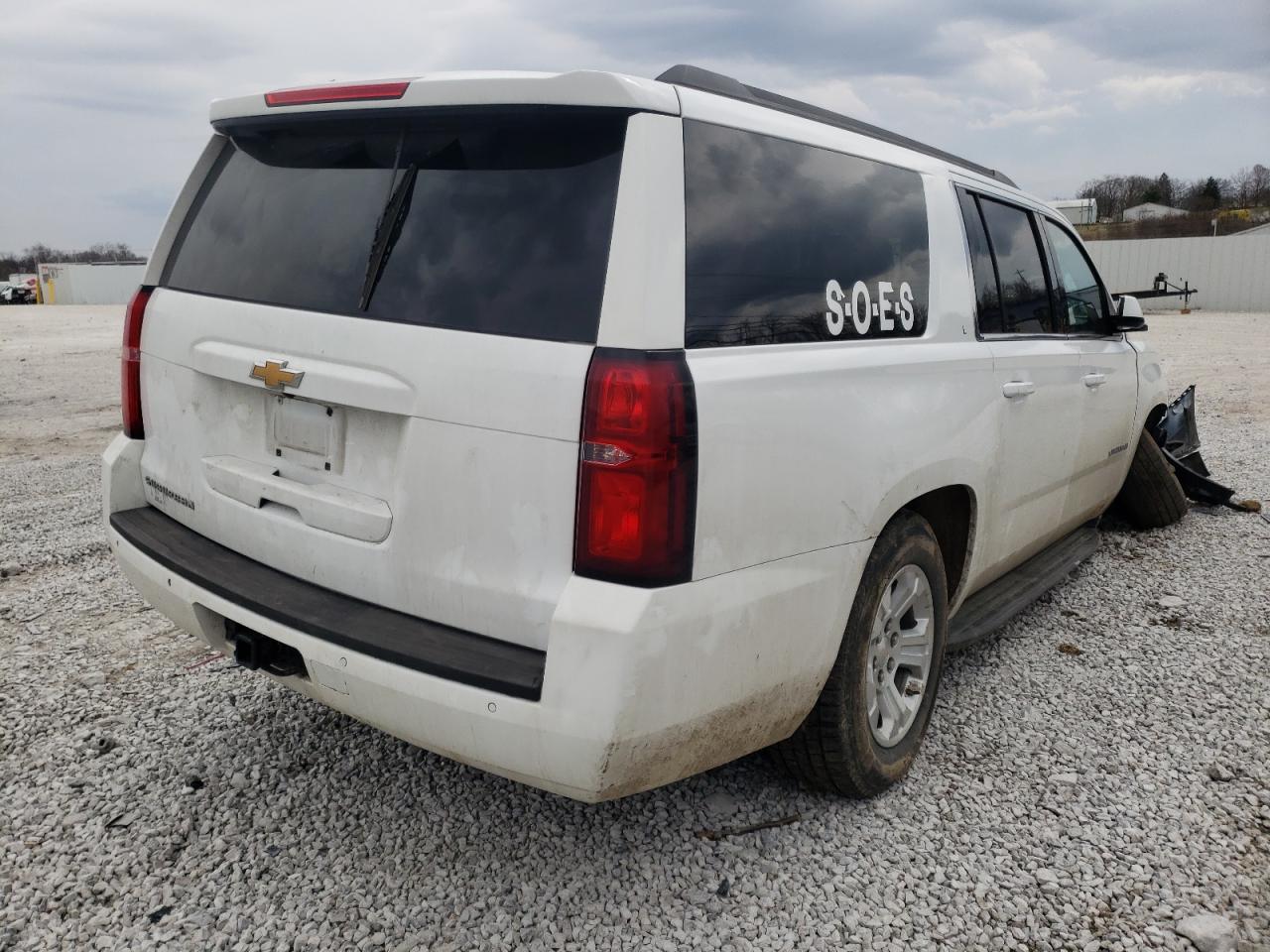 Photo 4 from auction – 2016 CHEVROLET SUBURBAN K with VIN 1GNSKKEC0GR184046