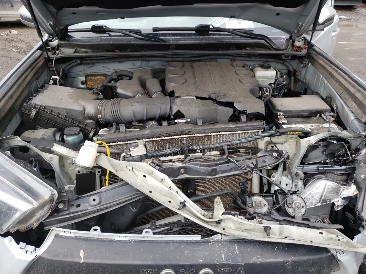 Photo 7 from auction – 2017 TOYOTA 4RUNNER SR with VIN JTEBU5JR6H5453802
