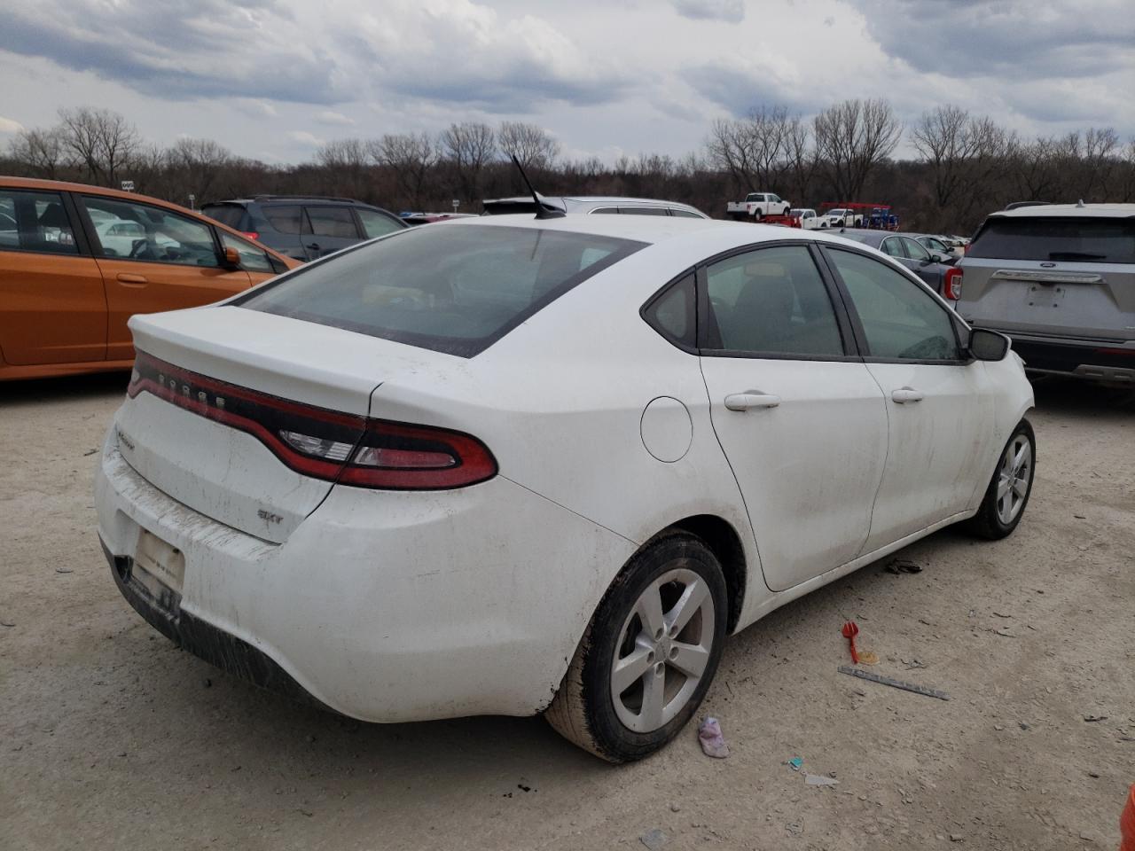 Photo 4 from auction – 2015 DODGE DART SXT with VIN 1C3CDFBB4FD352555