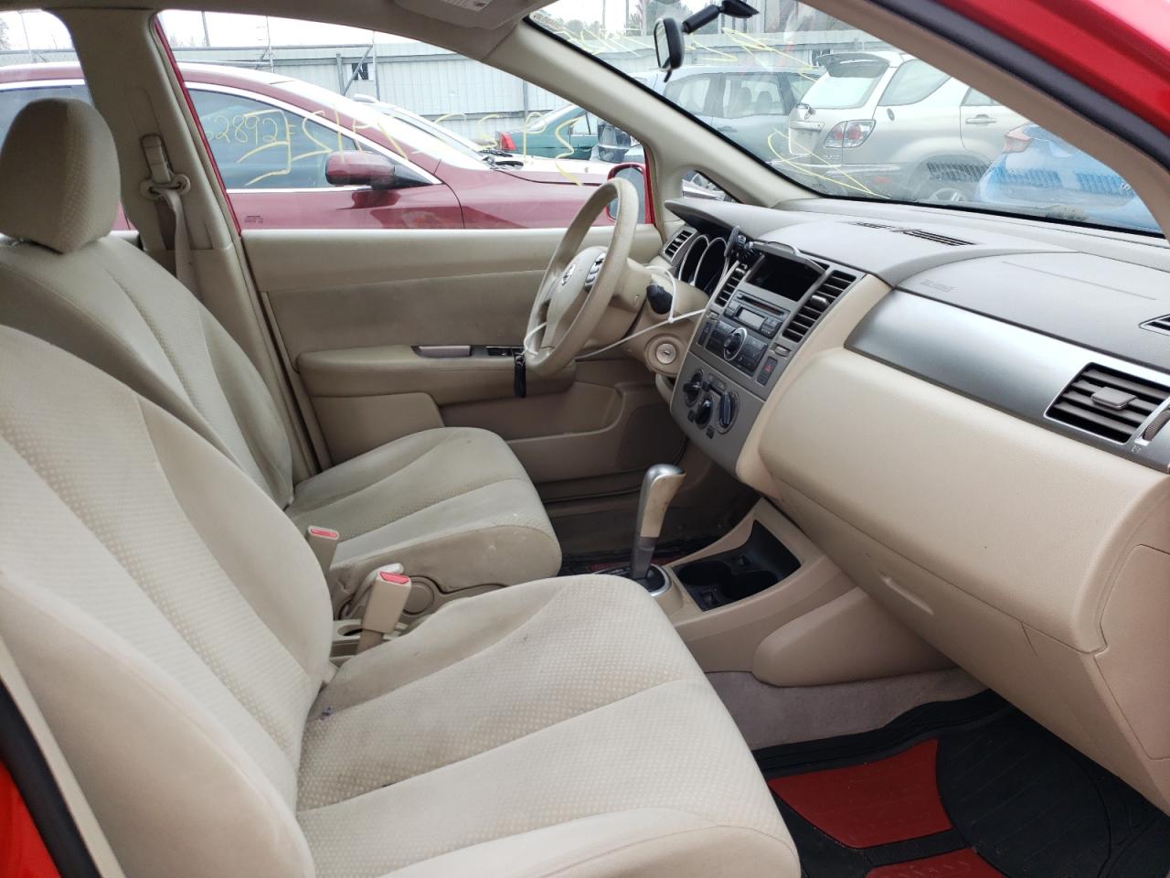 Photo 5 from auction – 2010 NISSAN VERSA S with VIN 3N1BC1CP9AL407403