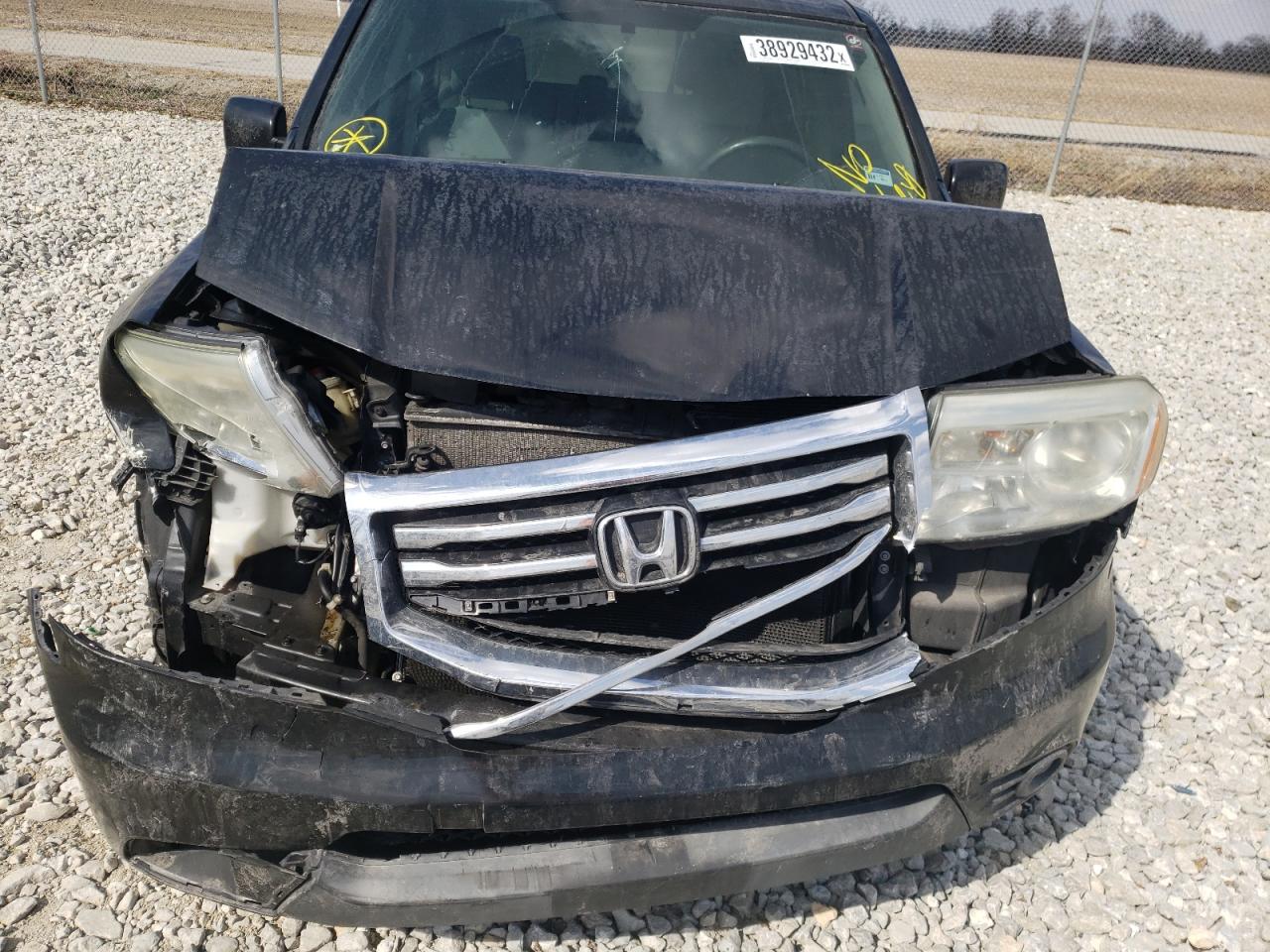 Photo 7 from auction – 2014 HONDA PILOT LX with VIN 5FNYF3H25EB012047
