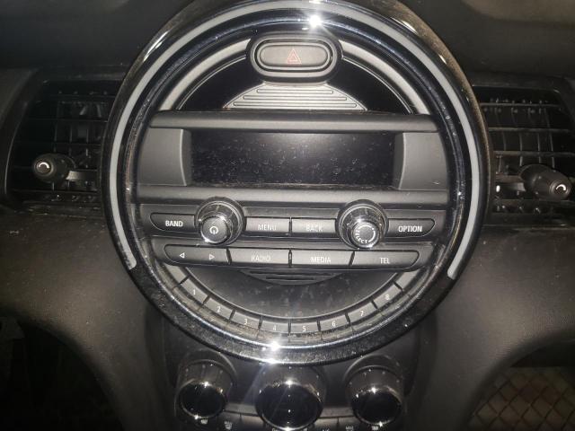 Photo 9 from auction – 2016 MINI COOPER with VIN WMWXP5C58G3B15548