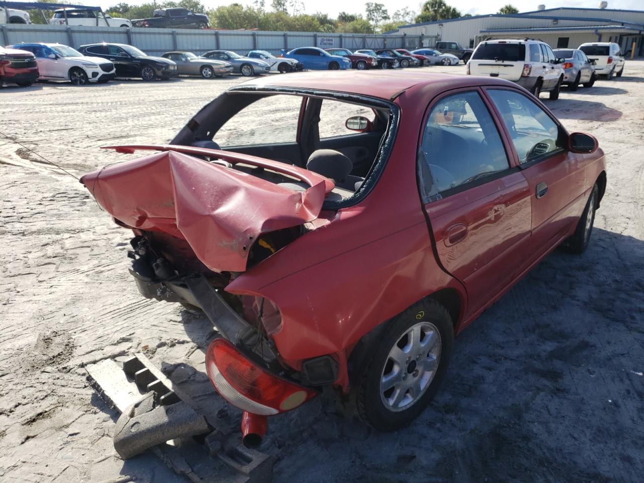 Photo 4 from auction – 2000 KIA SEPHIA with VIN KNAFB1211Y5823709