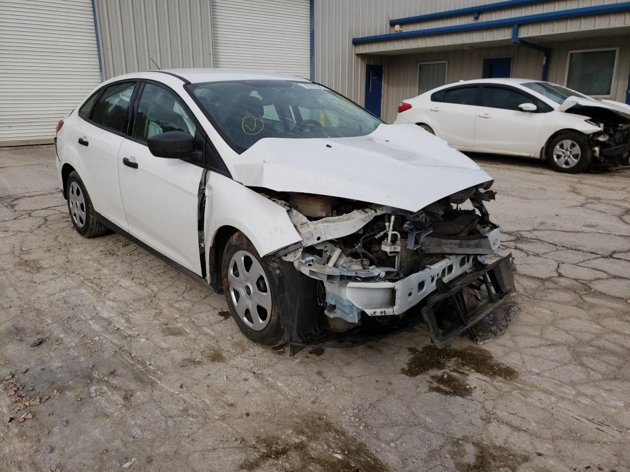 FORD FOCUS S 2017 with VIN 1FADP3E2XHL298890 - Photo from auction