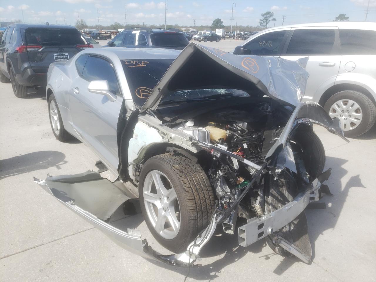 CHEVROLET CAMARO LS 2019 with VIN 1G1FB1RX2K0135096 - Photo from auction
