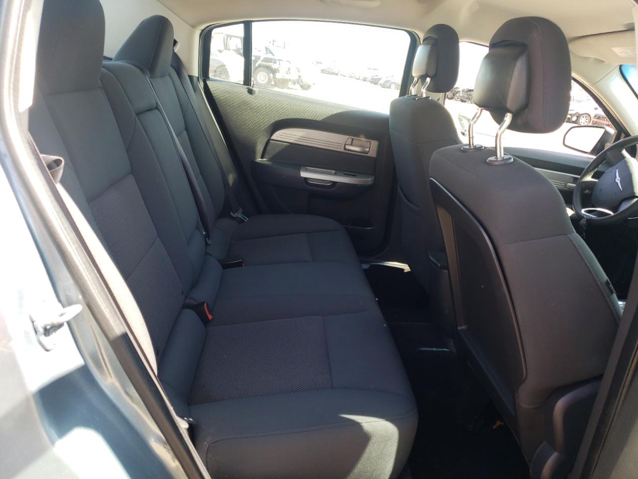 Photo 6 from auction – 2010 CHRYSLER SEBRING TO with VIN 1C3CC4FB1AN225637