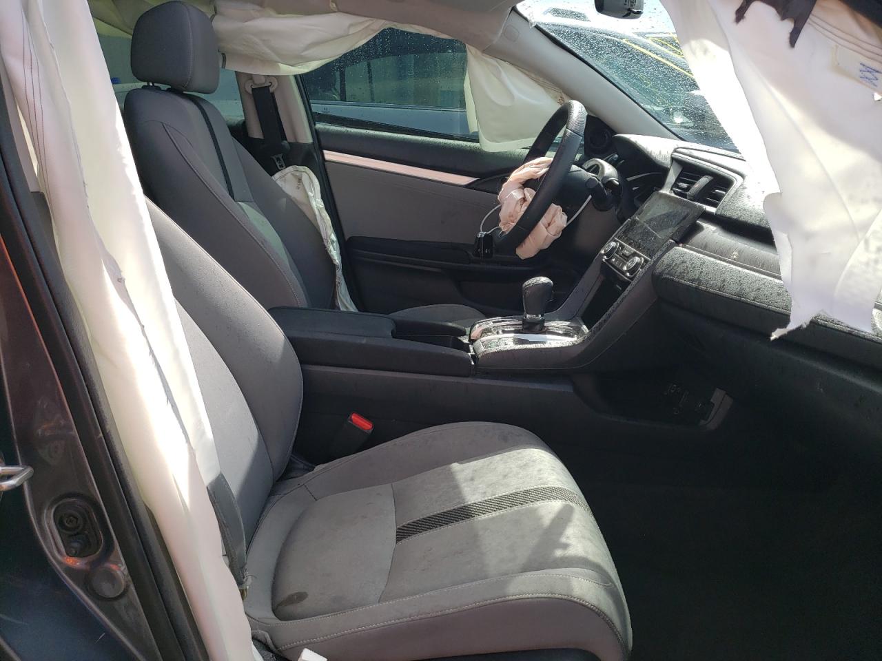 Photo 5 from auction – 2016 HONDA CIVIC EX with VIN 19XFC2F70GE092567