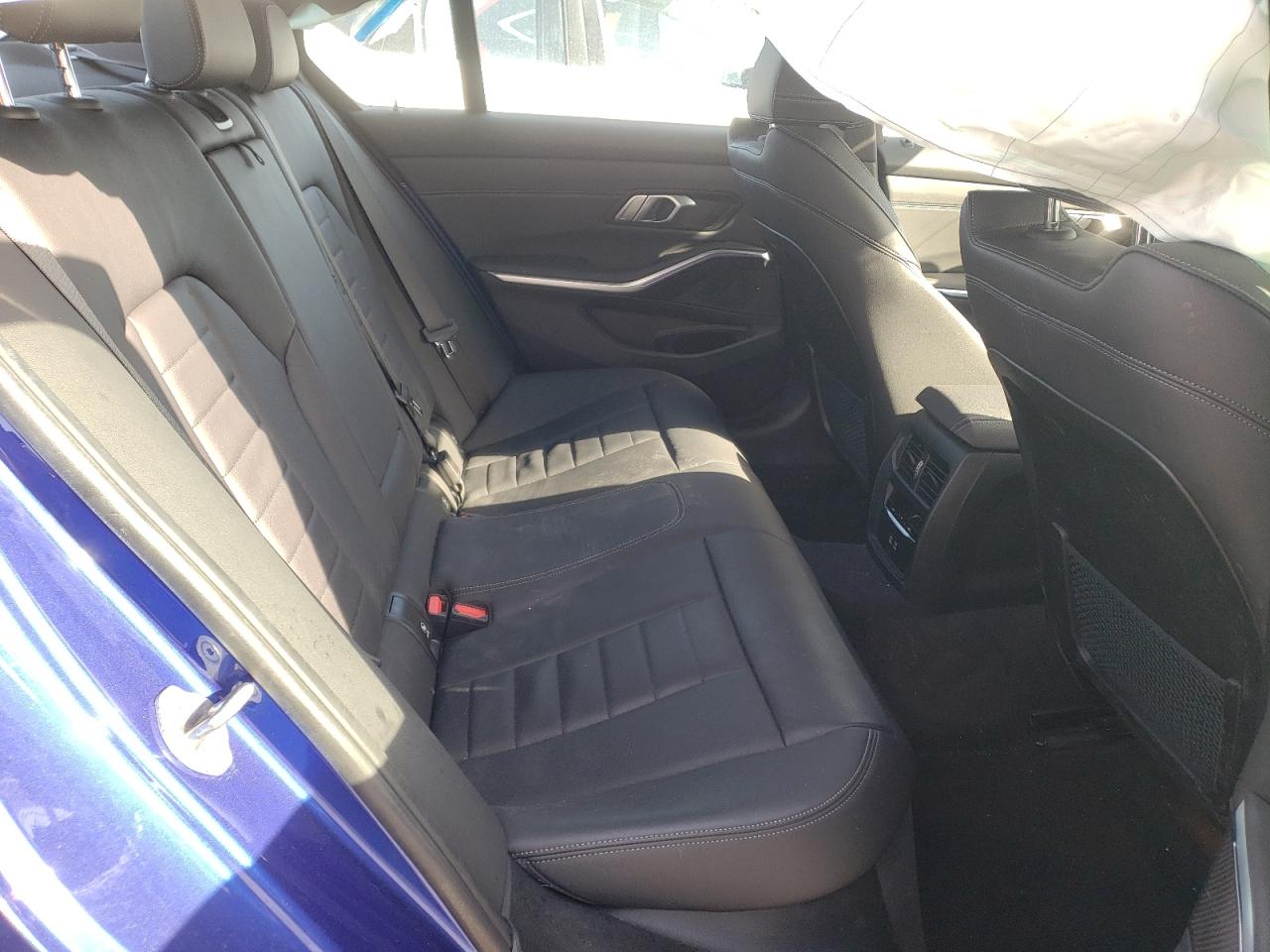 Photo 6 from auction – 2021 BMW 330XI with VIN 3MW5R7J07M8C13099
