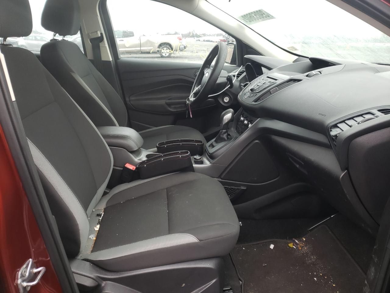 Foto 5 de la subasta – 2016 FORD ESCAPE S con VIN 1FMCU0F73GUB53590