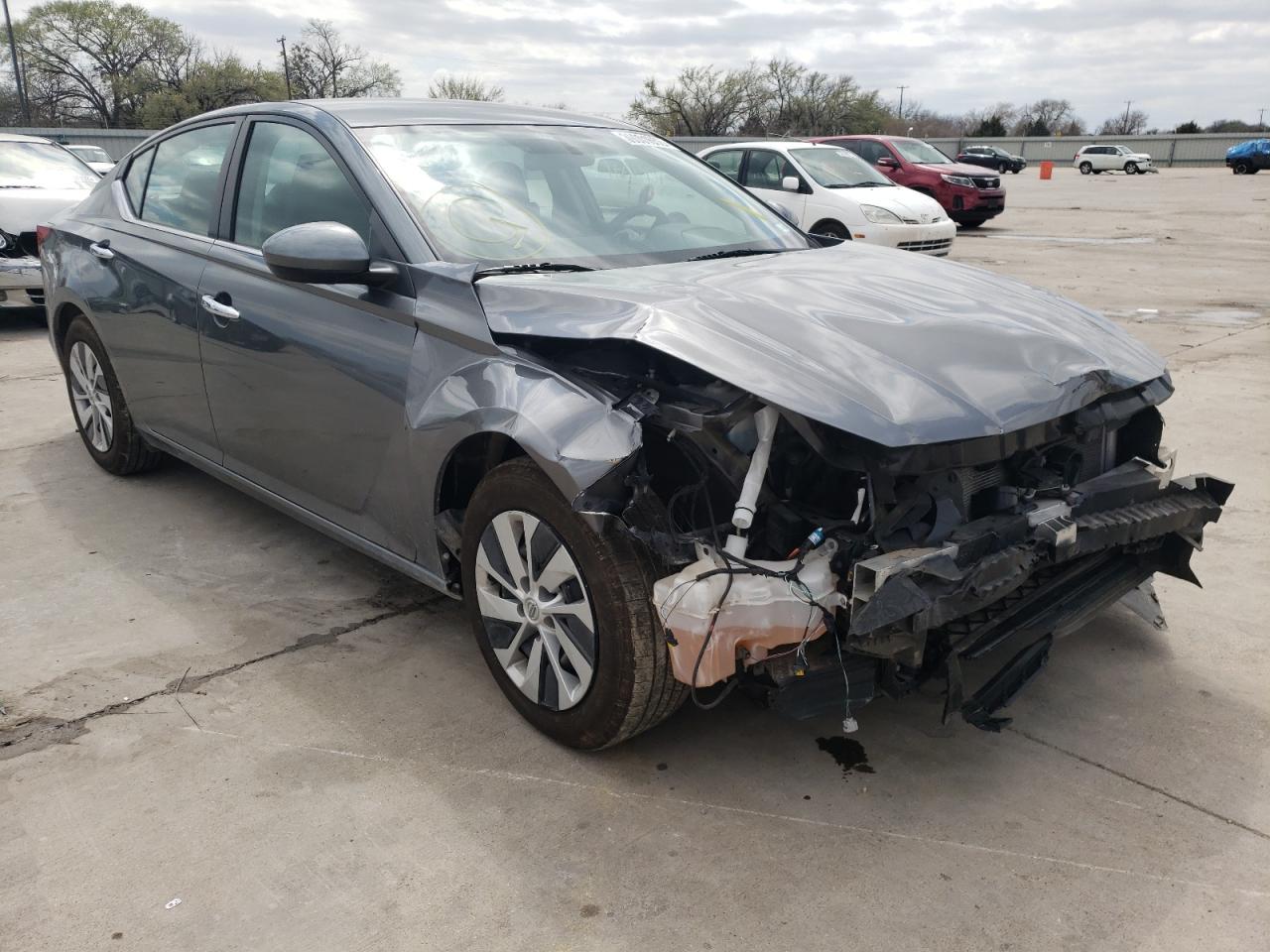 NISSAN ALTIMA S 2019 with VIN 1N4BL4BV5KC243844 - Photo from auction