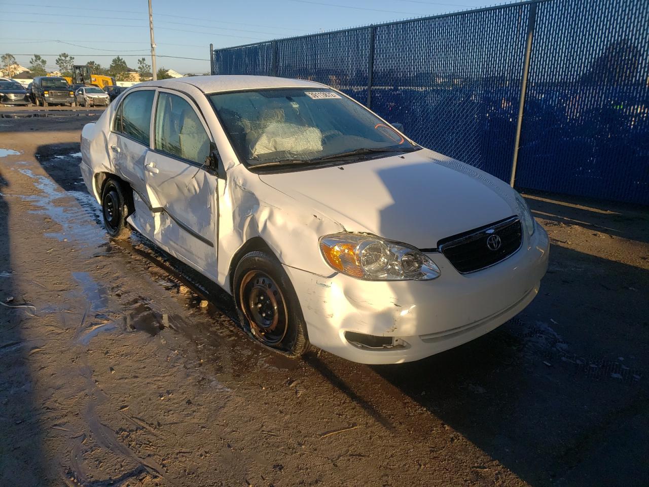 TOYOTA COROLLA CE 2007 مع رقم تعريف المركبة JTDBR32E870107123 - صورة من المزاد