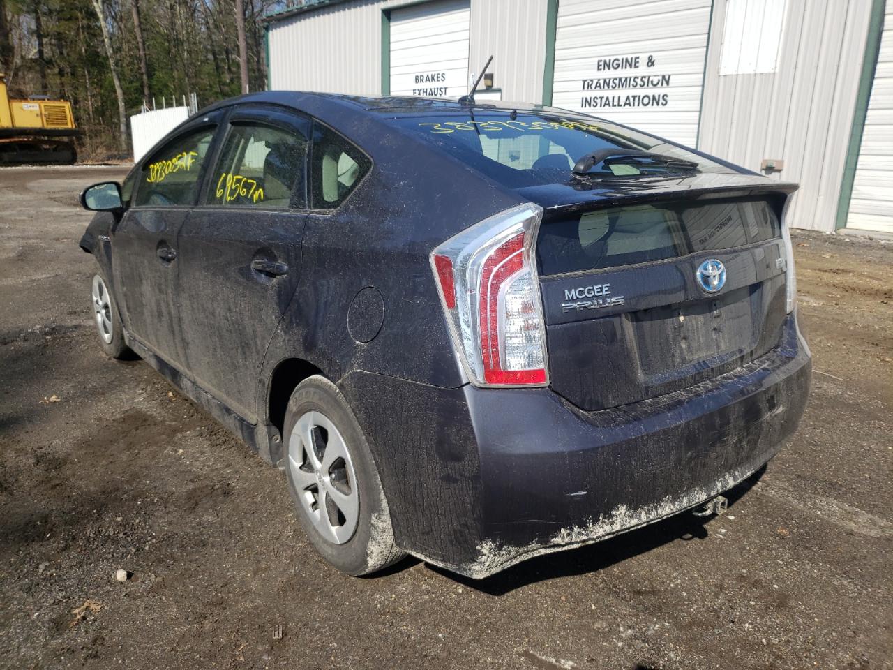 Photo 3 from auction – 2015 TOYOTA PRIUS with VIN JTDKN3DU2F0427522