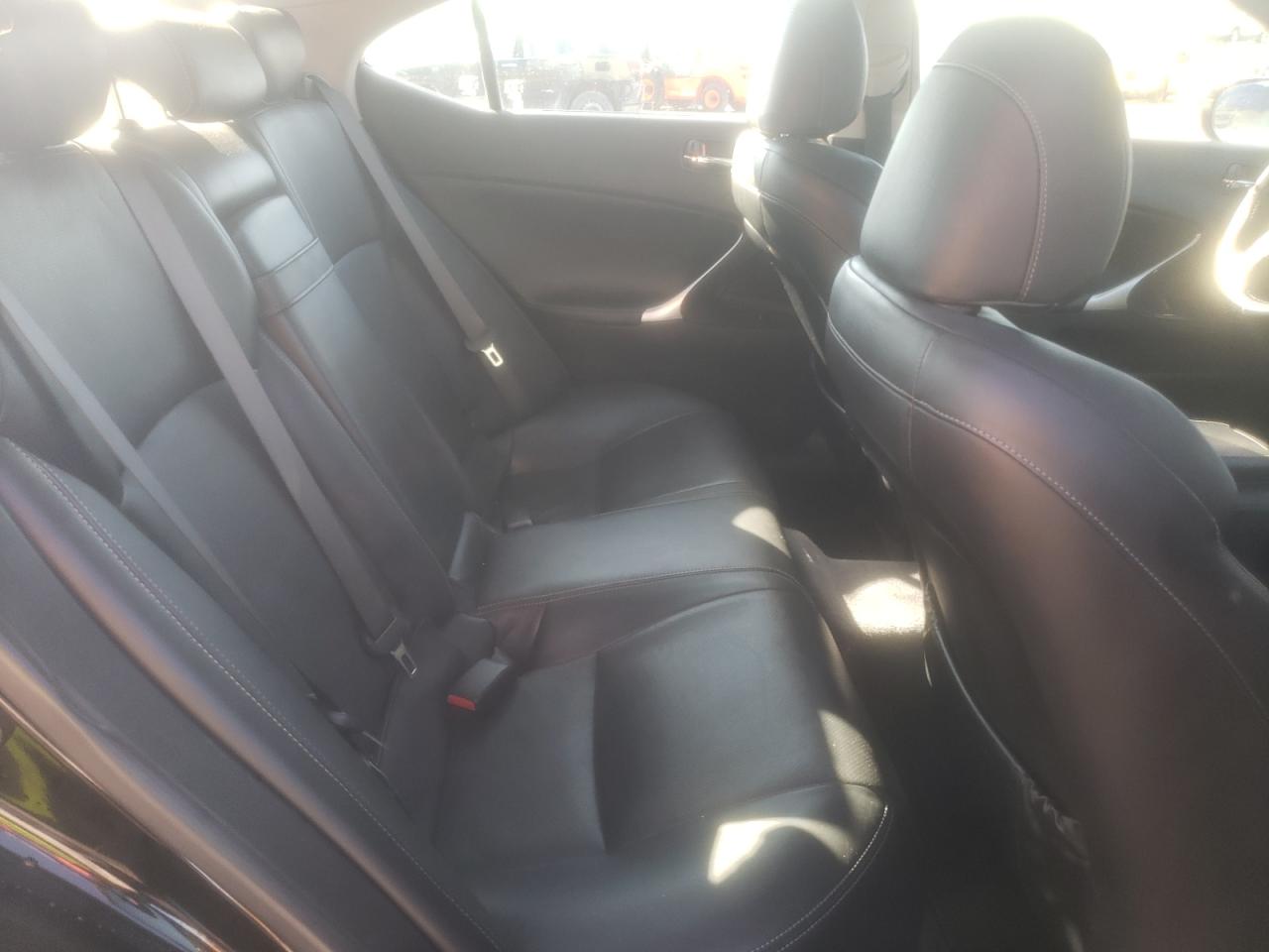 Foto 6 de la subasta – 2009 LEXUS IS 250 con VIN JTHCK262692030809