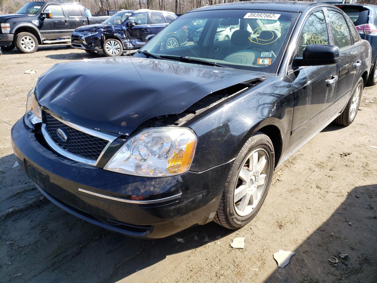 Photo 2 from auction – 2006 FORD FIVE HUNDR with VIN 1FAFP23136G107359