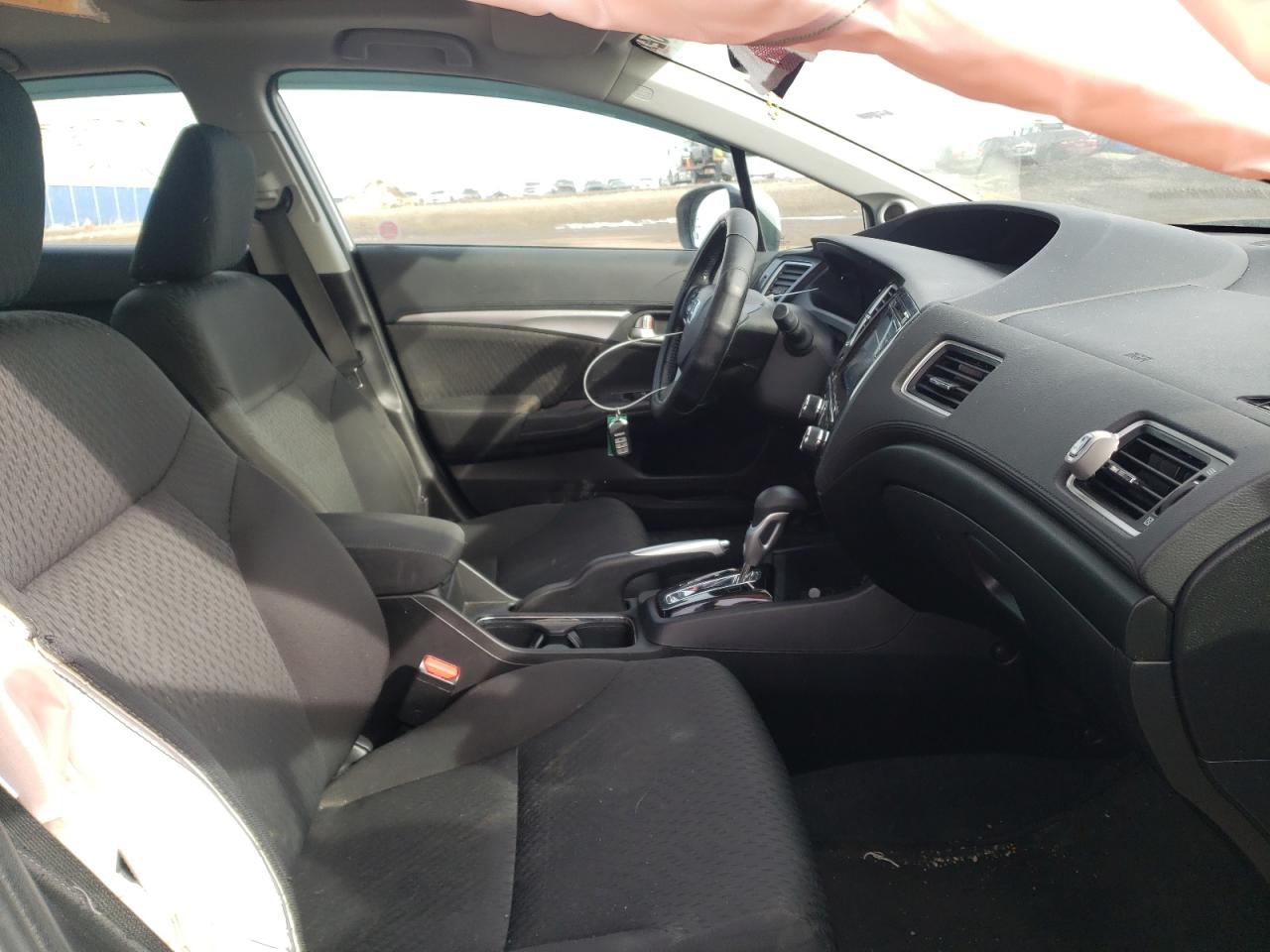 Photo 5 from auction – 2015 HONDA CIVIC LX with VIN 2HGFB2F50FH023240