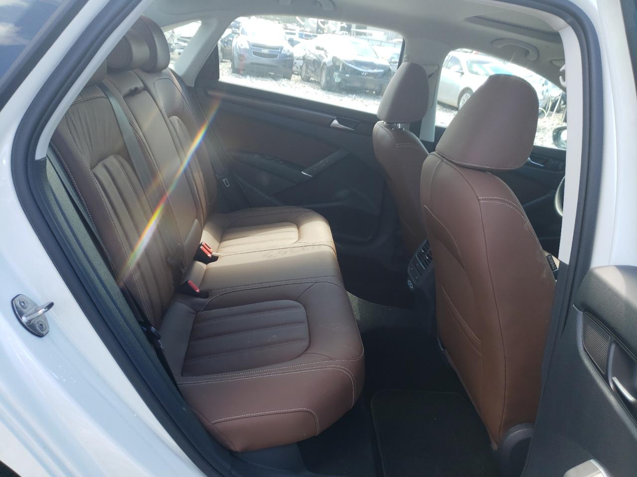 Photo 6 from auction – 2022 VOLKSWAGEN PASSAT with VIN 1VWBA7A34NC006233