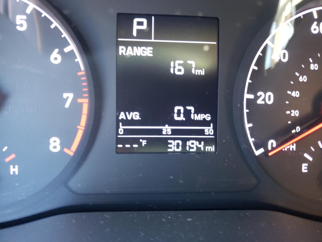 Photo 8 from auction – 2018 HYUNDAI ACCENT SE with VIN 3KPC24A31JE011573