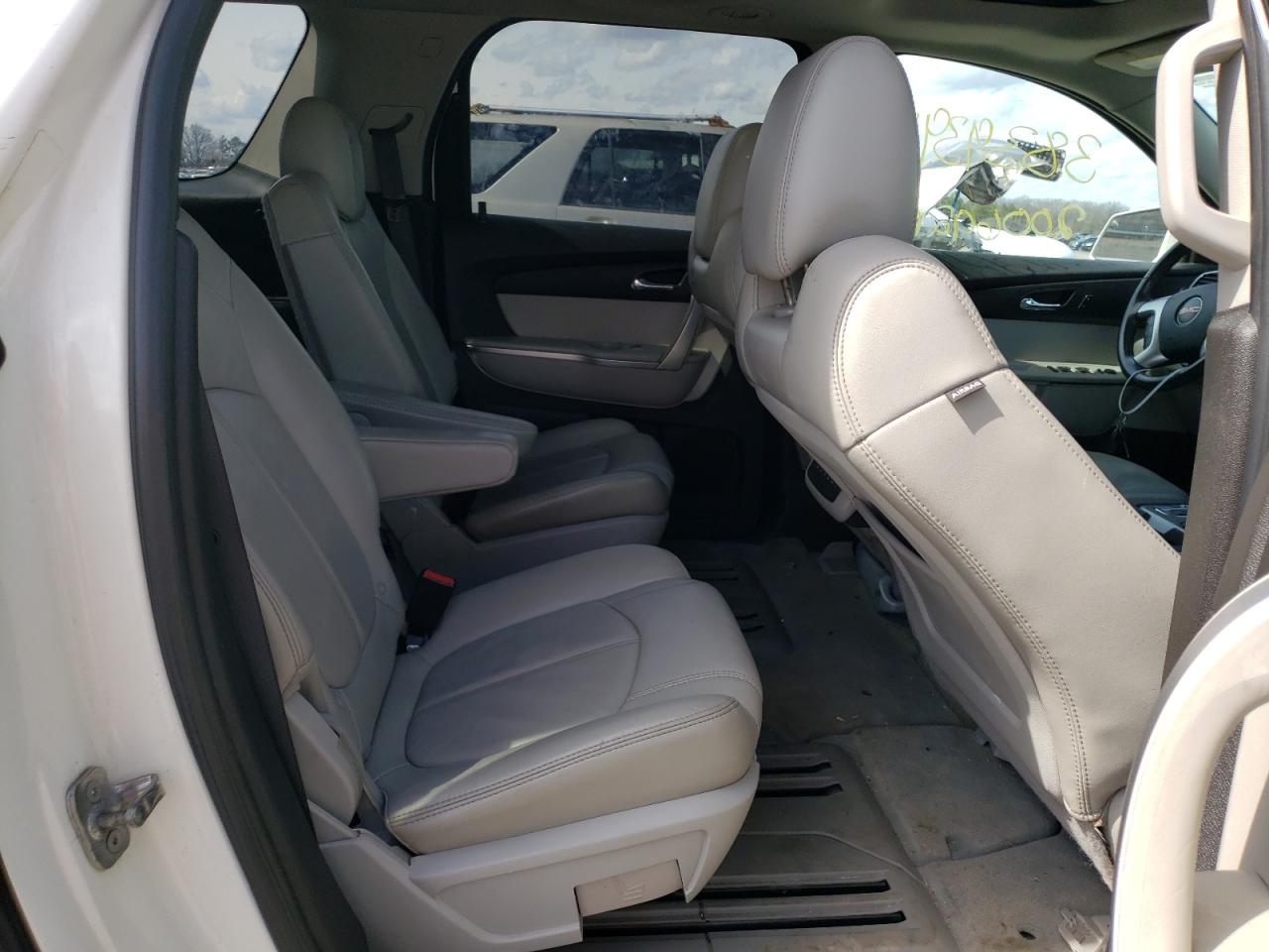 Photo 6 from auction – 2009 GMC ACADIA SLT with VIN 1GKEV23D39J217913