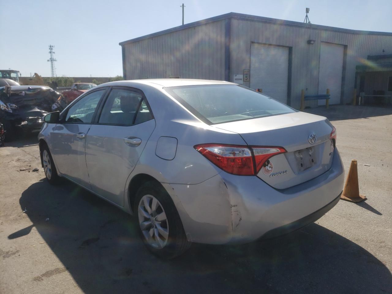 Photo 3 from auction – 2015 TOYOTA COROLLA L with VIN 2T1BURHEXFC345598