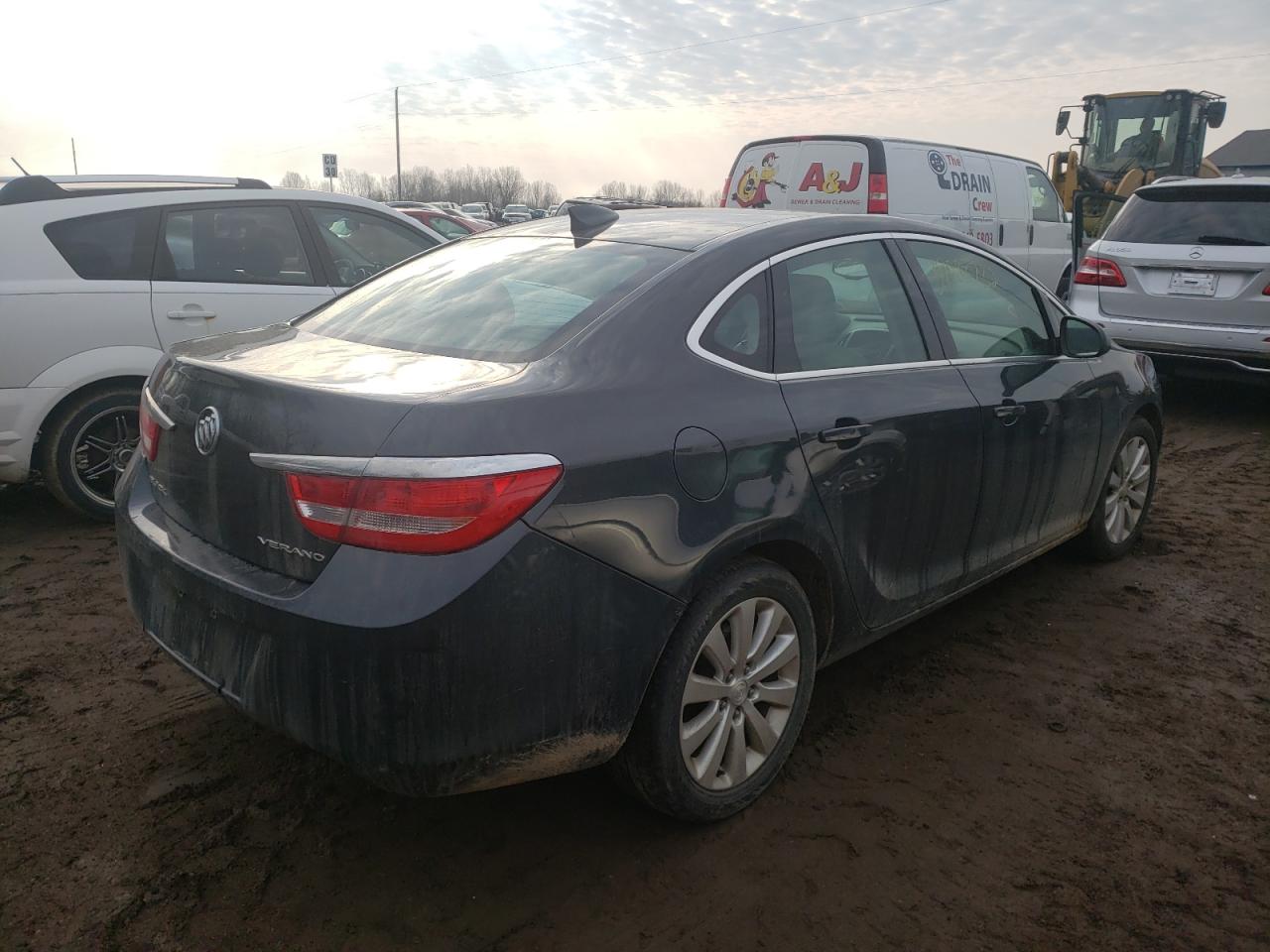 Photo 4 from auction – 2015 BUICK VERANO with VIN 1G4PP5SK4F4205548