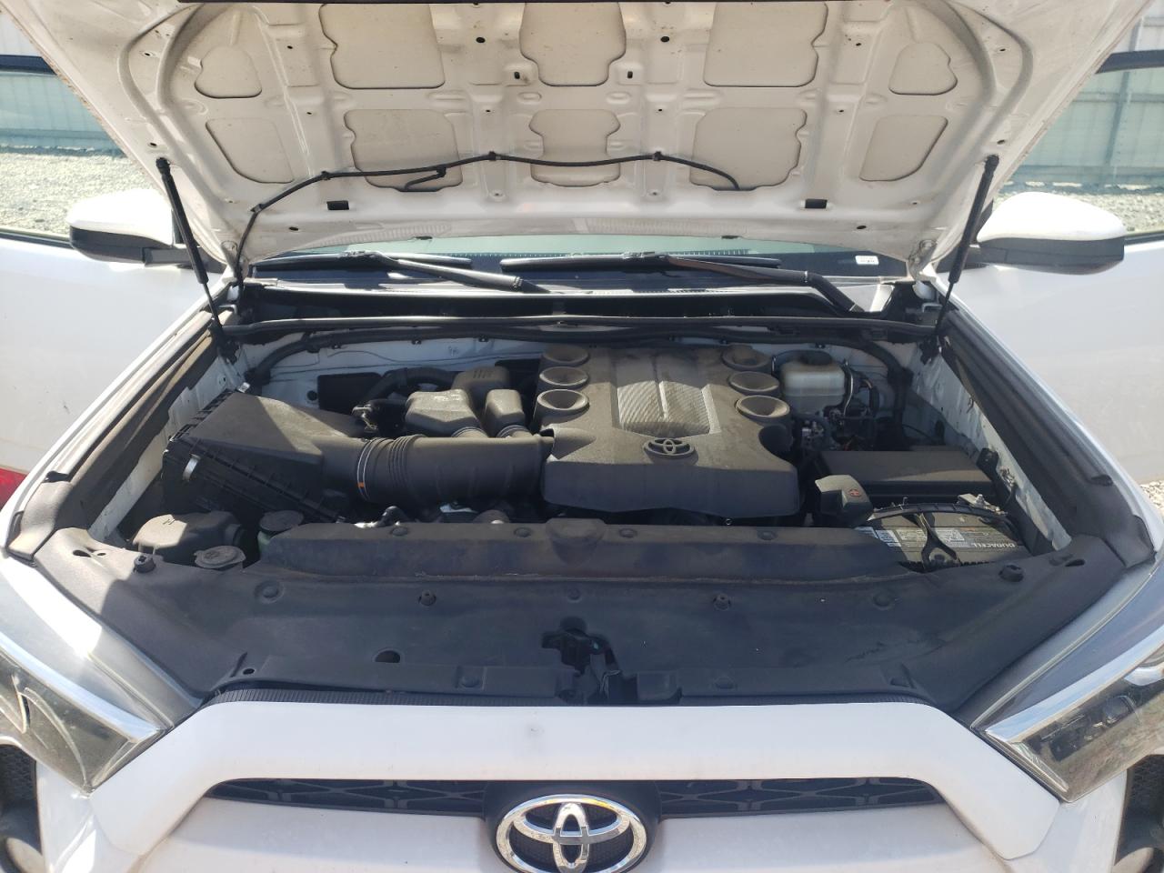Photo 7 from auction – 2014 TOYOTA 4RUNNER SR with VIN JTEBU5JRXE5195425