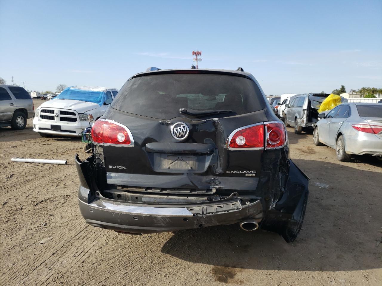 Photo 10 from auction – 2011 BUICK ENCLAVE CX with VIN 5GAKRBED4BJ267050
