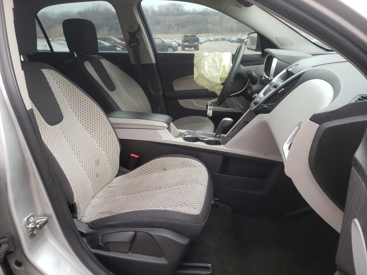 Photo 5 from auction – 2011 CHEVROLET EQUINOX LS with VIN 2GNALBEC1B1253630