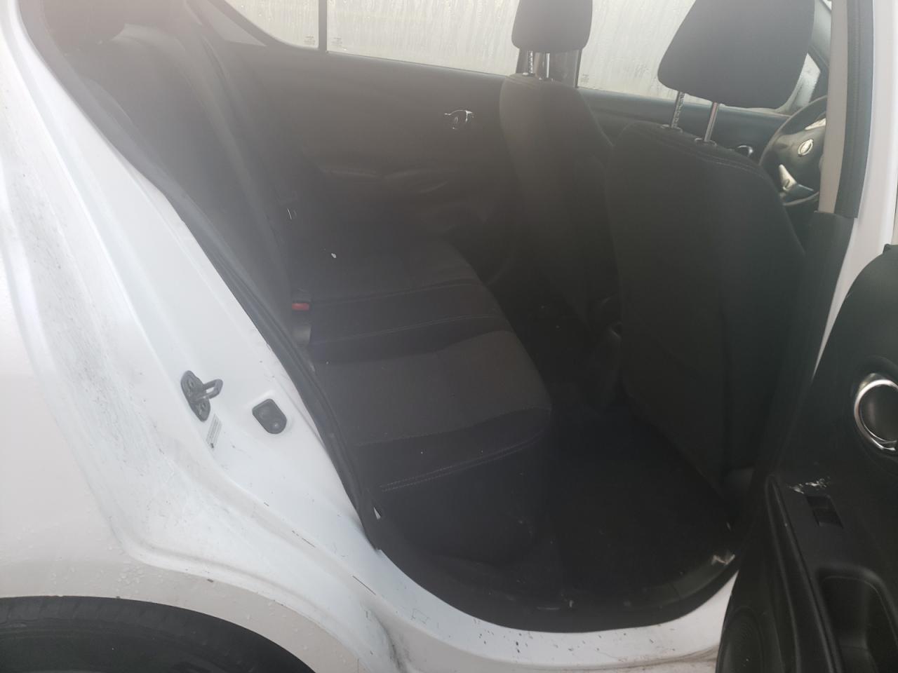 Photo 6 from auction – 2016 NISSAN VERSA S with VIN 3N1CN7AP3GL880923