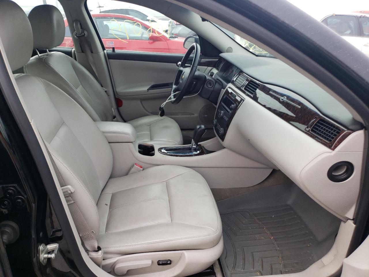 Photo 5 from auction – 2013 CHEVROLET IMPALA LTZ with VIN 2G1WC5E37D1169033