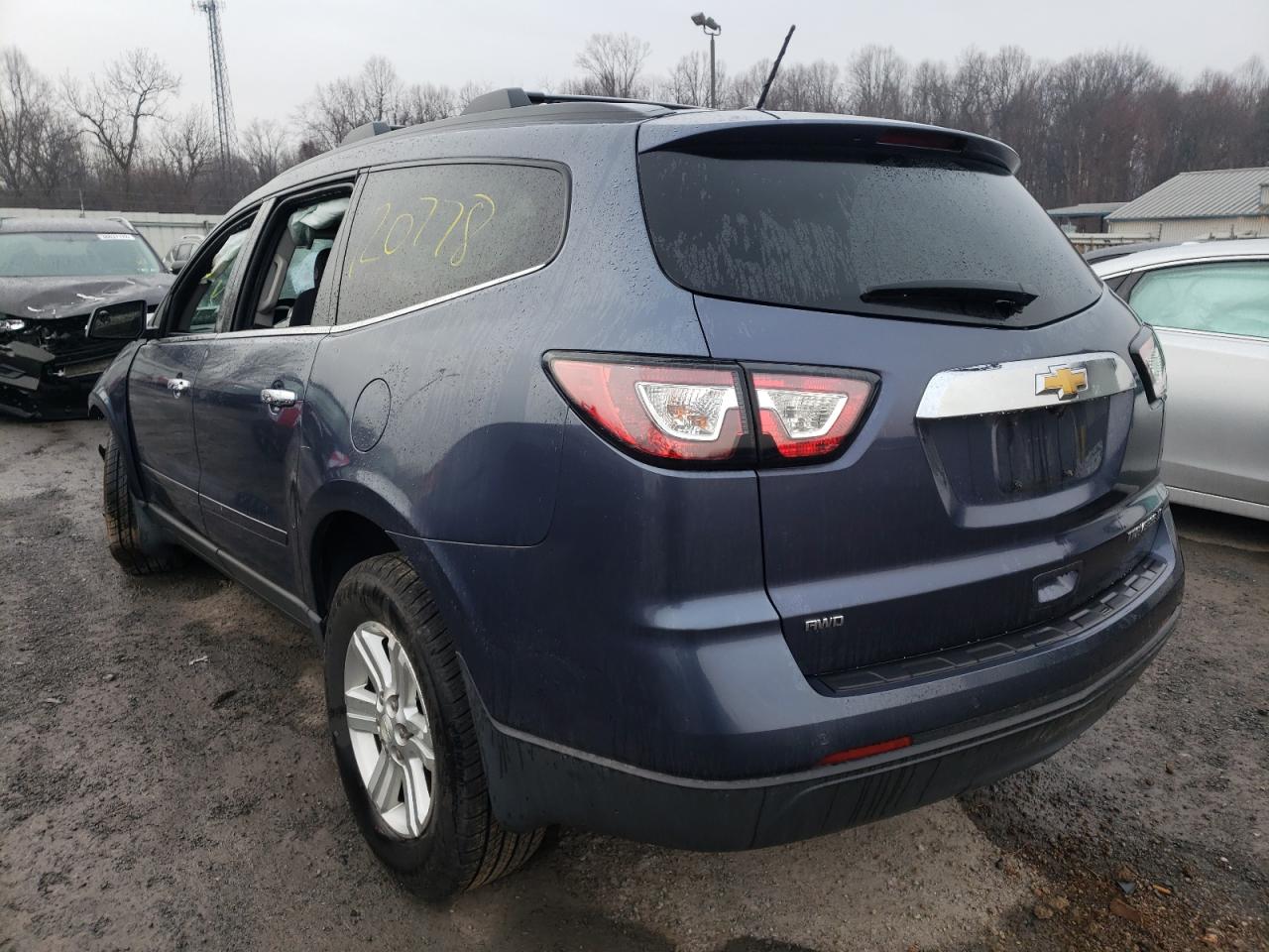 Photo 3 from auction – 2014 CHEVROLET TRAVERSE L with VIN 1GNKVHKD7EJ105846