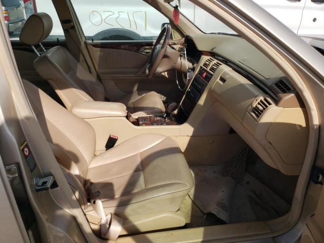 Photo 5 from auction – 2001 MERCEDES-BENZ E 320 with VIN WDBJF65J91B237761