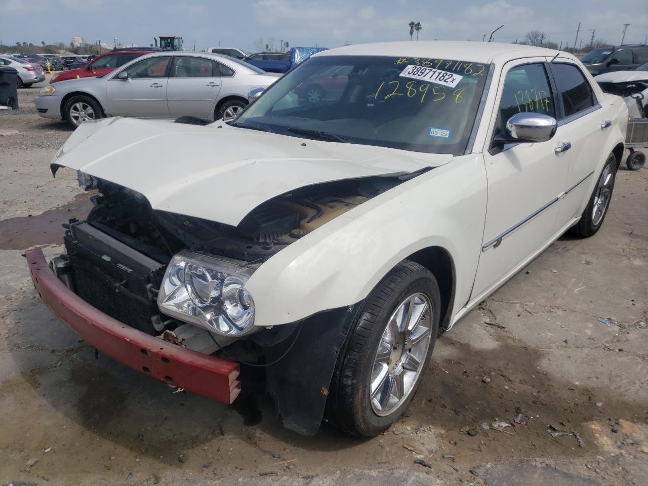 Photo 2 from auction – 2008 CHRYSLER 300C with VIN 2C3KA63H68H128958