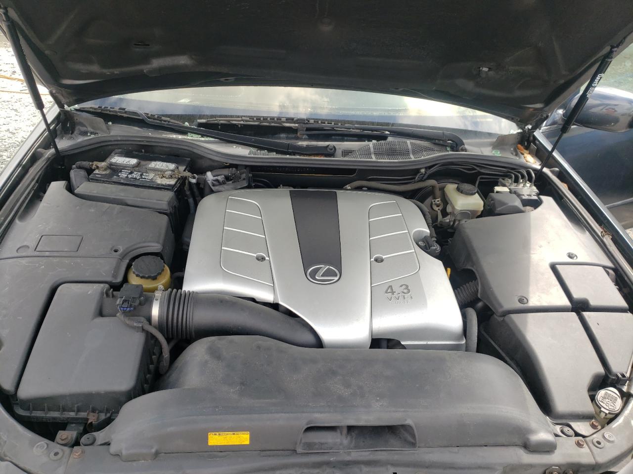Photo 7 from auction – 2004 LEXUS LS 430 with VIN JTHBN36F240131037