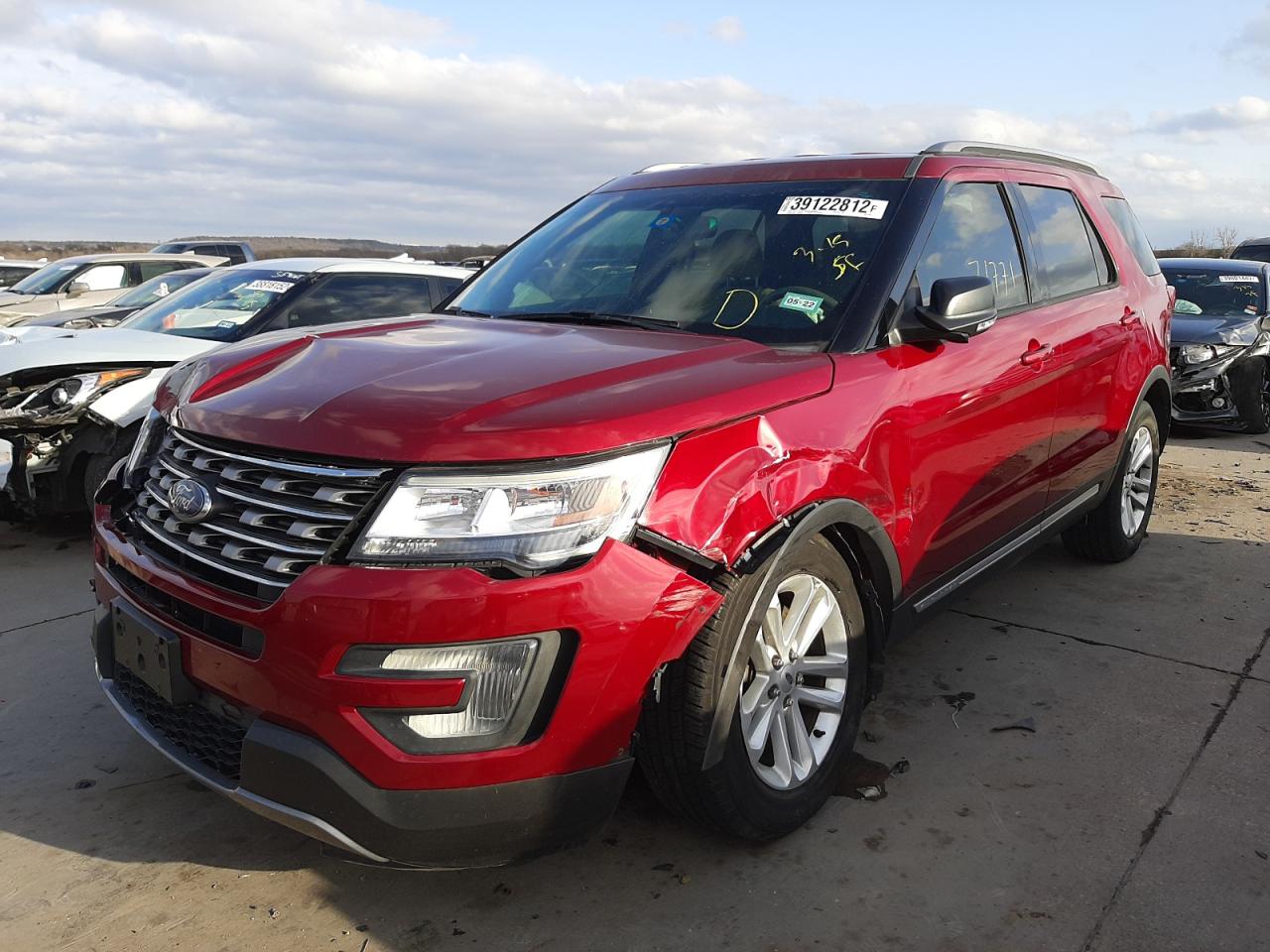 Photo 2 from auction – 2017 FORD EXPLORER X with VIN 1FM5K7D85HGA75011