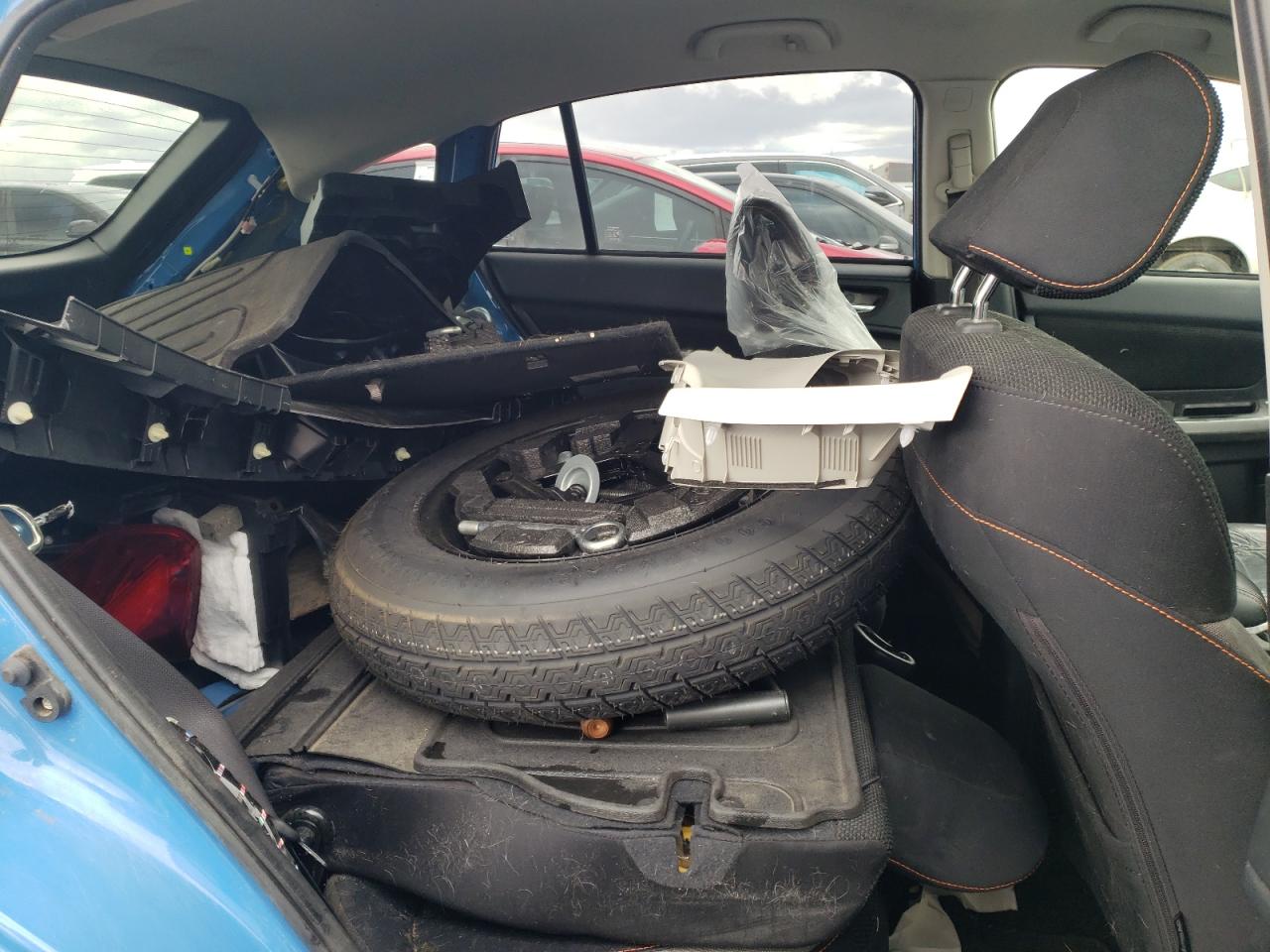 Photo 6 from auction – 2016 SUBARU CROSSTREK with VIN JF2GPABC2GG286931