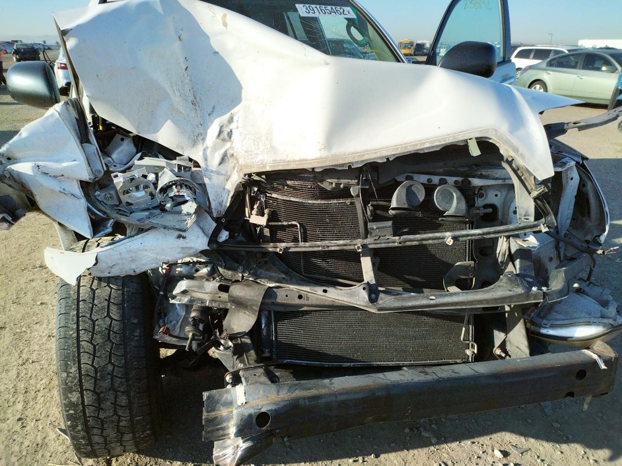 Photo 7 from auction – 2006 TOYOTA 4RUNNER SR with VIN JTEZU14R460075413