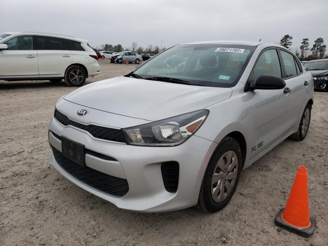 Photo 2 from auction – 2018 KIA RIO LX with VIN 3KPA24AB3JE061695