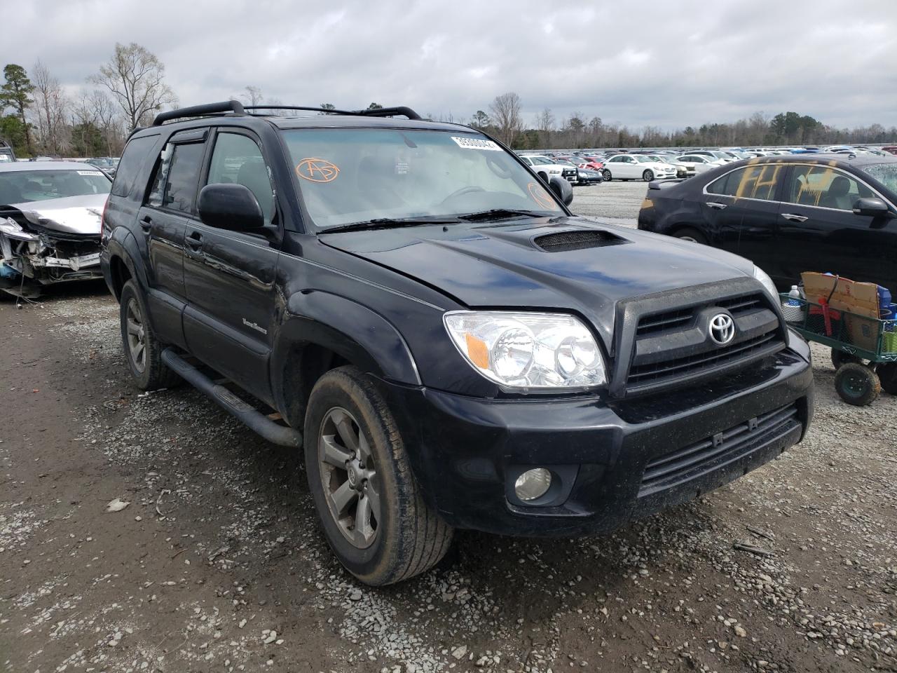 TOYOTA 4RUNNER SR 2008 with VIN JTEZU14R08K018326 - Photo from auction