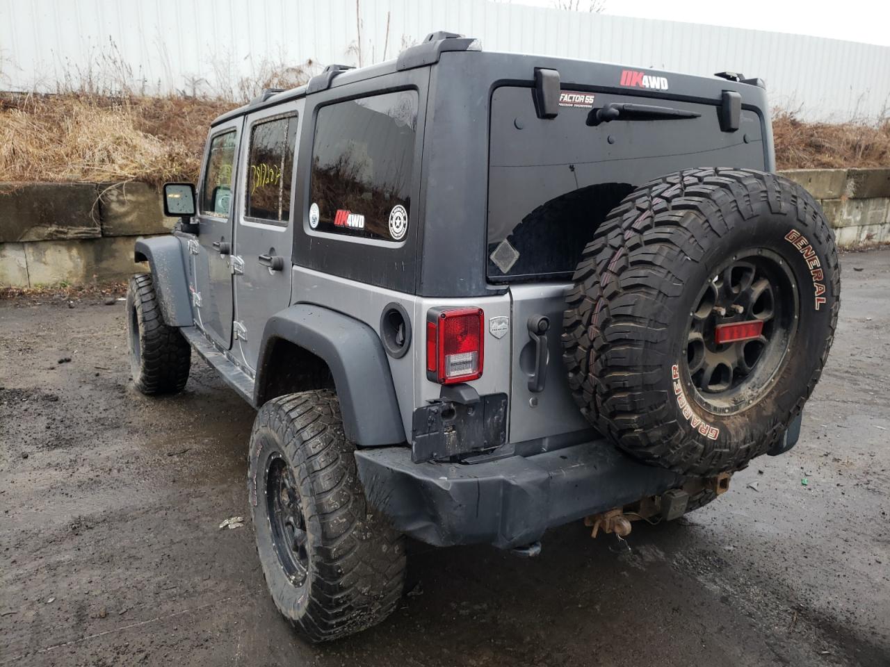 Photo 3 from auction – 2016 JEEP WRANGLER U with VIN 1C4BJWFG9GL138223