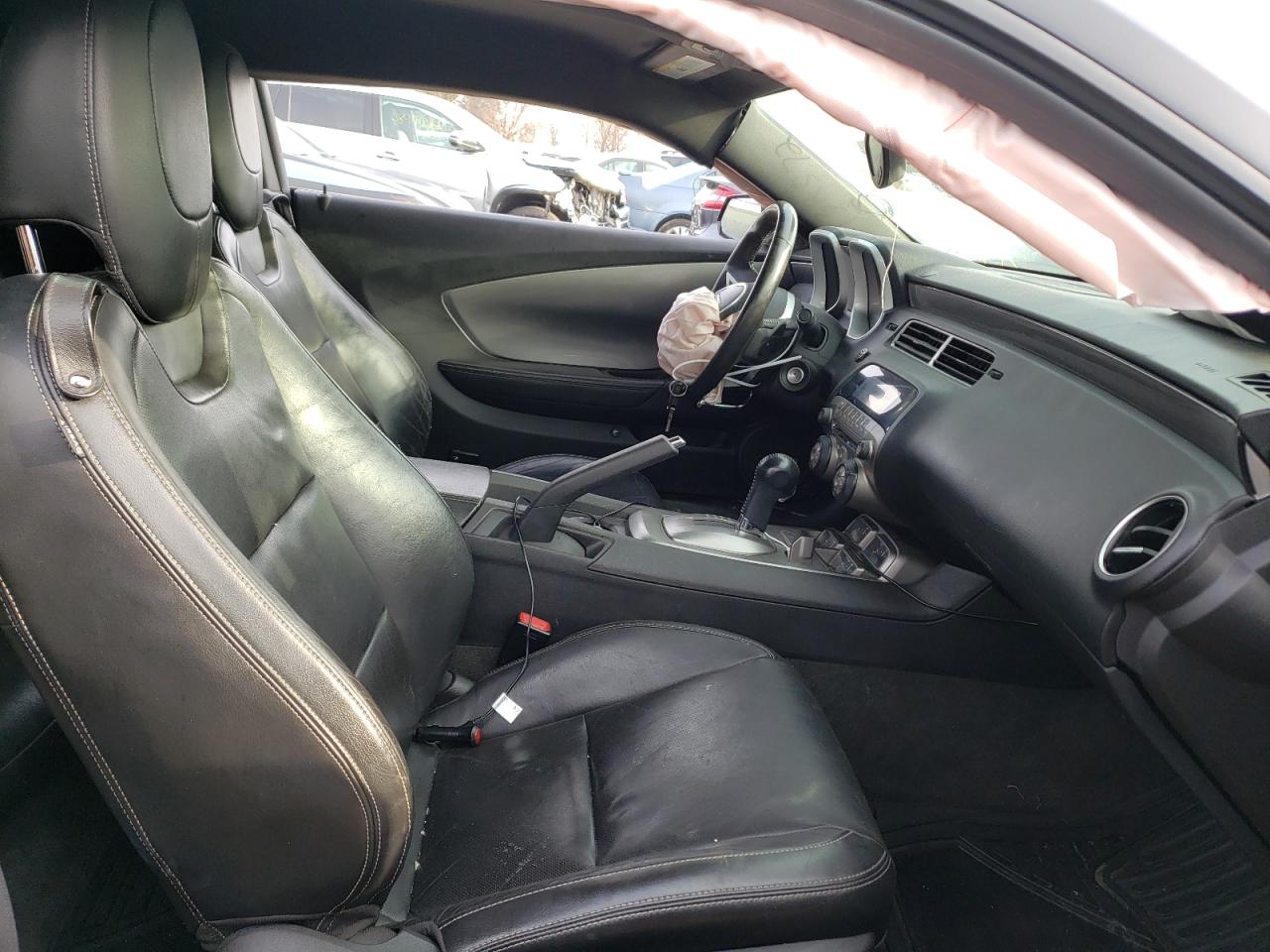 Photo 5 from auction – 2010 CHEVROLET CAMARO LT with VIN 2G1FC1EV1A9185428
