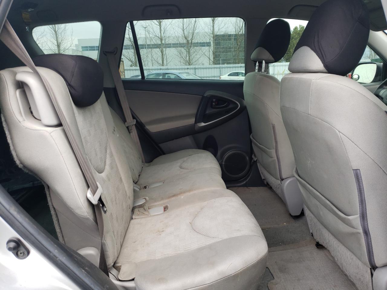 Photo 6 from auction – 2009 TOYOTA RAV4 with VIN 2T3ZF33V49W013860