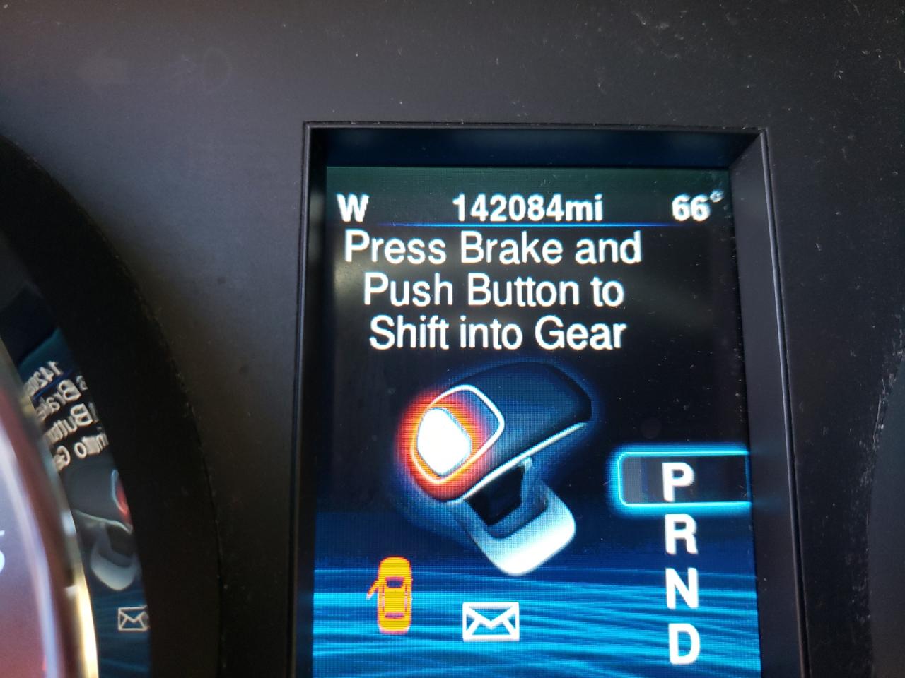 Photo 8 from auction – 2014 CHRYSLER 300 with VIN 2C3CCARG1EH162026